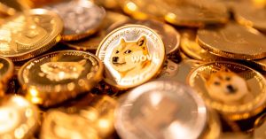 Dogecoin: Las ballenas compran y DOGE muestra dos señales de ruptura