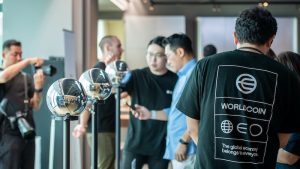 Worldcoin mira hacia Asia y Latinoamérica mientras Europa enfrenta obstáculos regulatorios