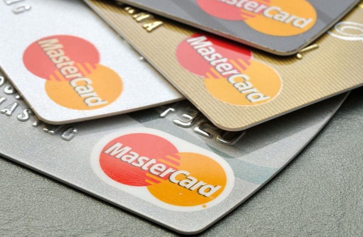Mastercard y JP Morgan integran plataformas blockchain para pagos B2B