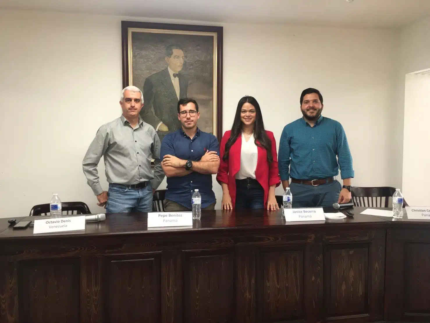 Panamá capacita a sus legisladores en el mundo cripto