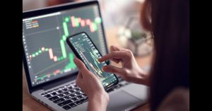 Analista destaca 4 criptomonedas con precio inferior a 0,10 USD para invertir