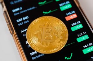Bitcoin Hoy 03/10/2025: BTC alcanza los 120.000 dólares y recibe “elogios” de Ray Dalio