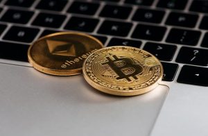 Bitcoin Hoy 19/11/2025: BTC se mantiene estable en medio del riesgo por el aumento de tasas en Japón