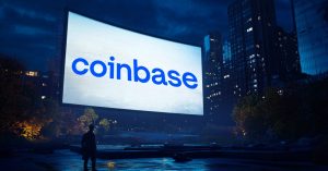 Coinbase suspende la negociación de 5 altcoins y los precios caen