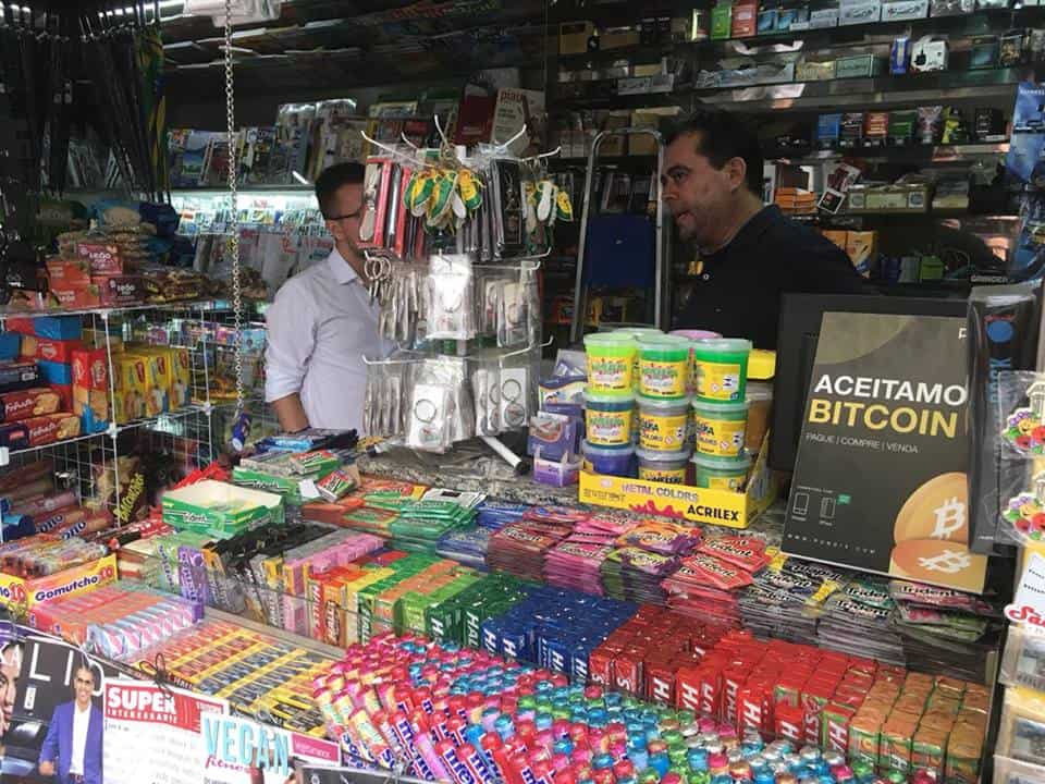 Testado e comprovado; Comprando Bitcoin na banca de jornal