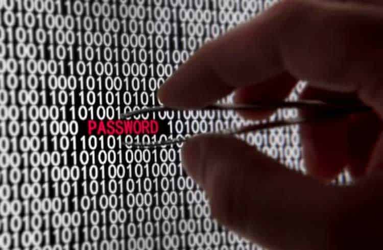 Malware rouba senhas salvas em navegadores e pode acessar criptomoedas