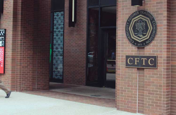 CFTC dos EUA processa cidadão norte-americano por fraude de US$7 milhões em Bitcoin