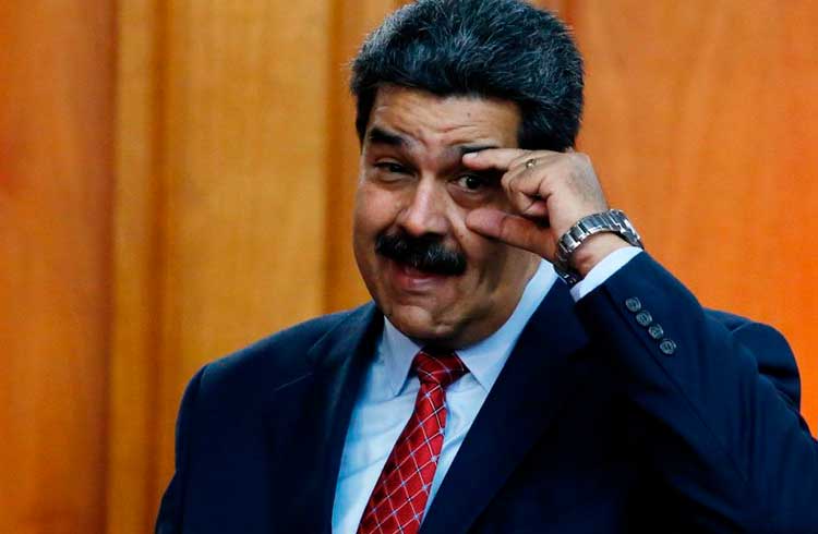 Nicolás Maduro diz que venezuelanos poderão fazer pagamentos com criptomoedas em breve