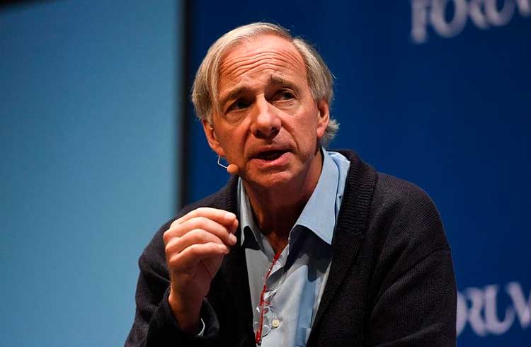 Ray Dalio alerta para grande desaceleração econômica; Como o Bitcoin reagirá?