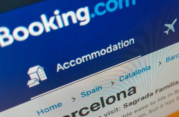 Booking.com faz parceria para viabilizar pagamentos de hospedagens com criptomoedas