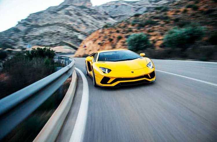 Lamborghini usa tecnologia blockchain para certificação de carros