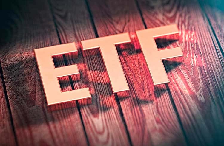 SEC adia decisão sobre proposta de ETF de Bitcoin da Wilshire Phoenix para fevereiro