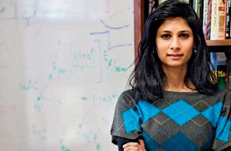 Gita Gopinath do FMI afirma que criptomoedas não substituirão dólar americano tão cedo