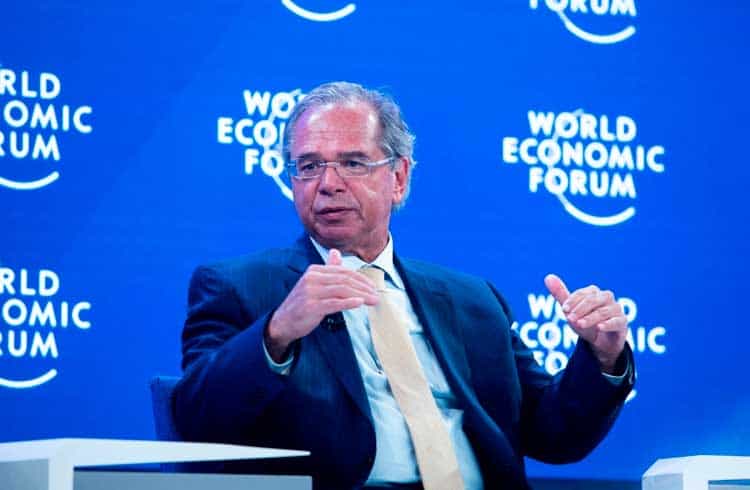 Paulo Guedes participa do painel sobre Libra e papel do Dólar como reserva mundial