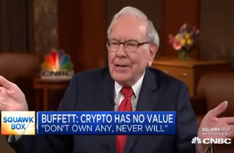 Warren Buffett doa Bitcoin presenteado por Justin Sun