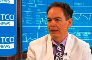 'Bitcoin é um poder de fogo oferecido pelos deuses à humanidade e vai chegar a US$ 400 mil', diz Max Keiser