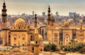 Maior banco do Egito faz parceria com Ripple para remessas de dinheiro