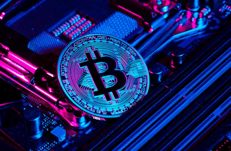 Hash rate do Bitcoin despenca mais de 45% durante segunda maior queda da história