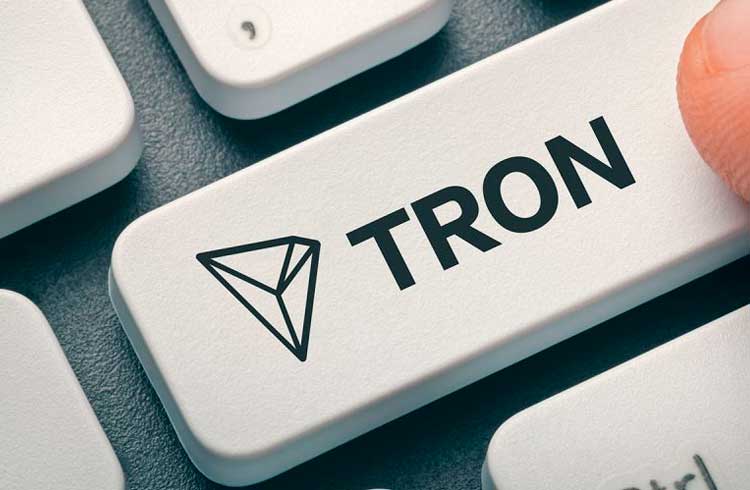 Steemit vs Tron: entenda o caso de aquisição que gerou muita polêmica