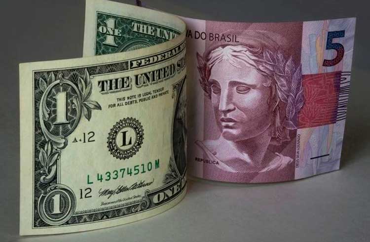 Dólar bate R$5,40 pela primeira vez após corte de juros do Banco Central