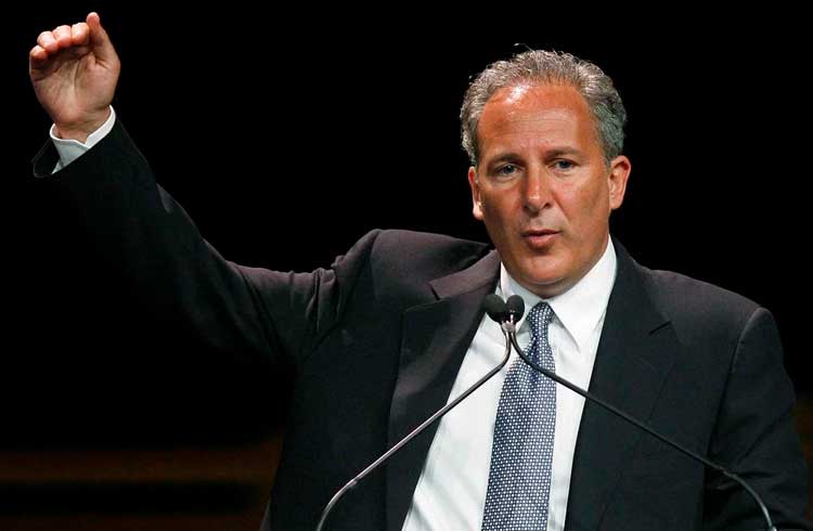 Peter Schiff afirma que ouro superará o Bitcoin nos próximos anos