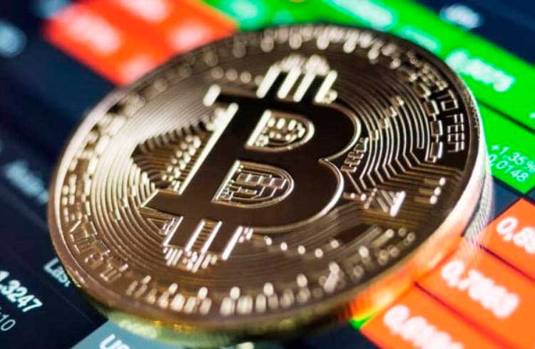 Bitcoin chega perto de recorde em último ajuste de dificuldade antes do halving