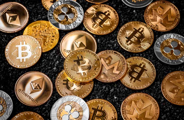 Desenvolvedor compara criptomoedas com elementos da tabela periódica