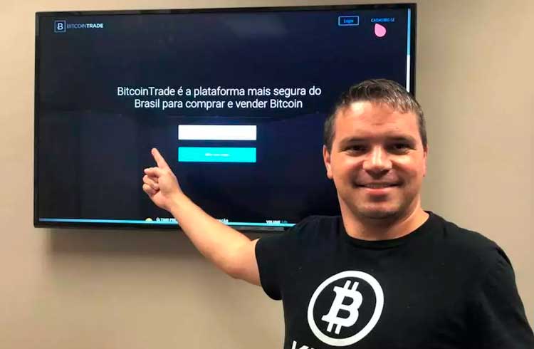 Investidores não devem vender seus Bitcoins agora, recomenda especialista