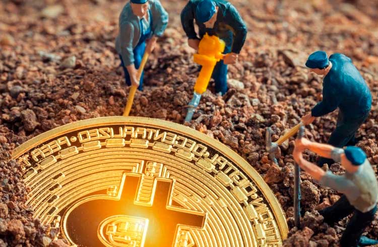 Lucro com mineração de Bitcoin cresce 8% e supera os R$2 bilhões