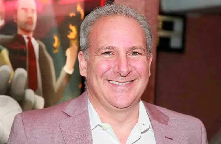 Peter Schiff afirma que a inflação não fará com que o preço do Bitcoin aumente