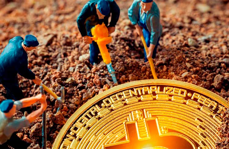 Analista afirma que mineração de Bitcoin está saudável após o halving