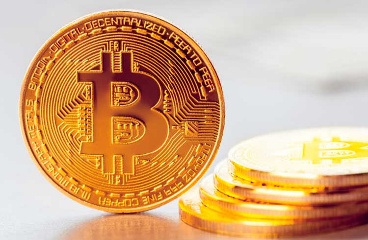 Bitcoin pode se beneficiar com recorde de depósitos em poupança