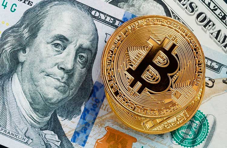 Bitcoin valoriza e começa a semana cotado a R$ 50.000