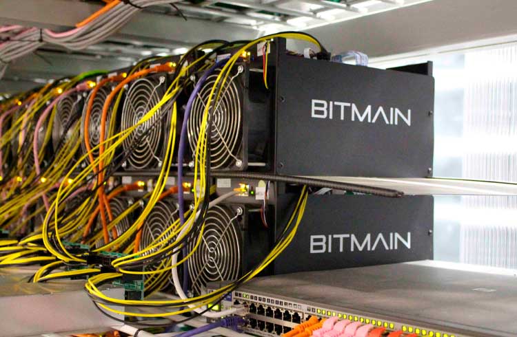 Bitmain atrasa entrega de ASIC para mineradores para prejudicar Jihan Wu