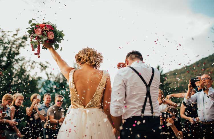 Cartório da Paraíba realiza primeiro casamento online com registro em blockchain