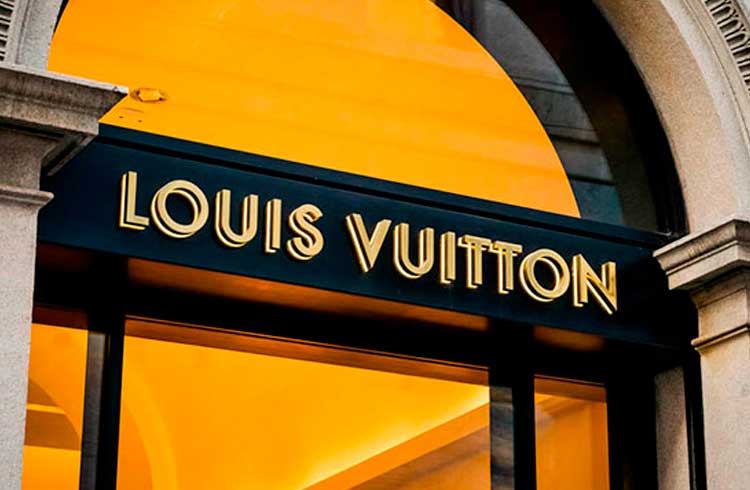 Louis Vuitton registra blockchain para e-commerce no Brasil