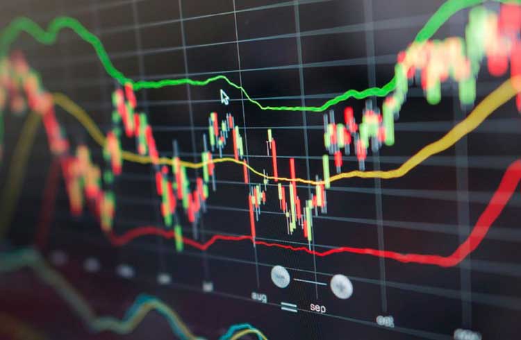 Previsão de déficit piora e Brasil só deve ter contas positivas em 2033