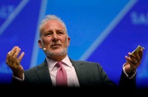 Bitcoin é um esquema de pirâmide, afirma Peter Schiff