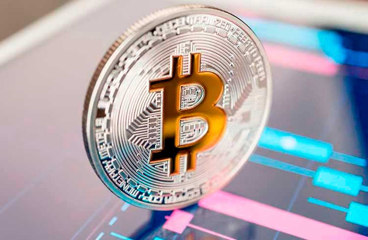 Bitcoin valoriza e se aproxima dos R$ 50.000; Cardano salta 7%