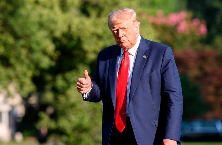 Trump deu carta branca à CIA para executar ataques cibernéticos