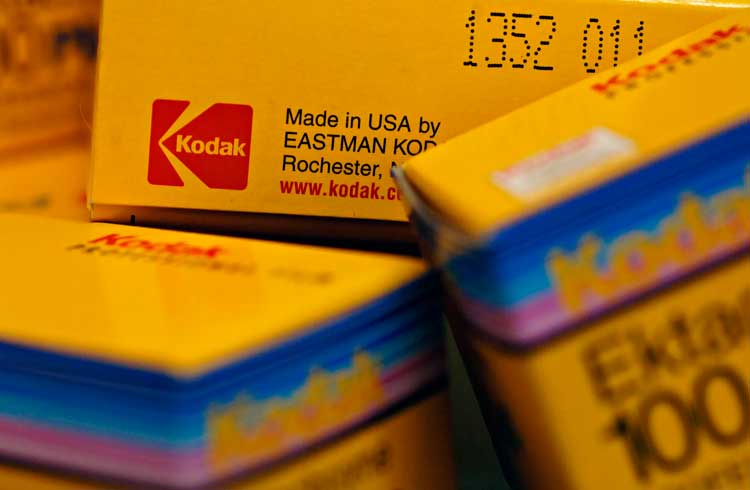 Ações da Kodak desabam 45% após perder contrato com os EUA