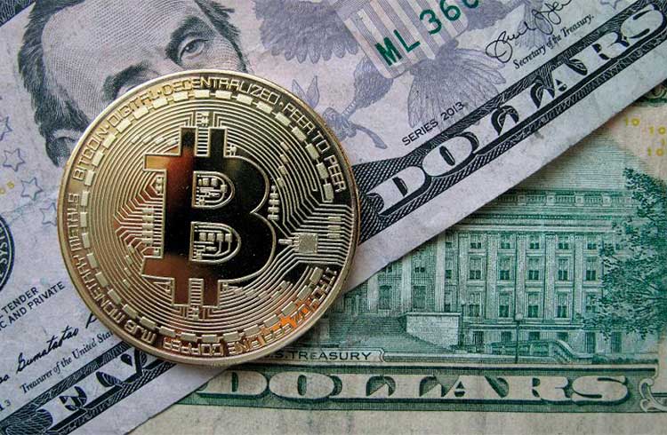 Bitcoin se mantém em R$ 65.000 com disparada do dólar