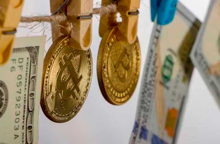 Bitcoin é usado em esquema no Brasil para lavar dinheiro, revela doleiro