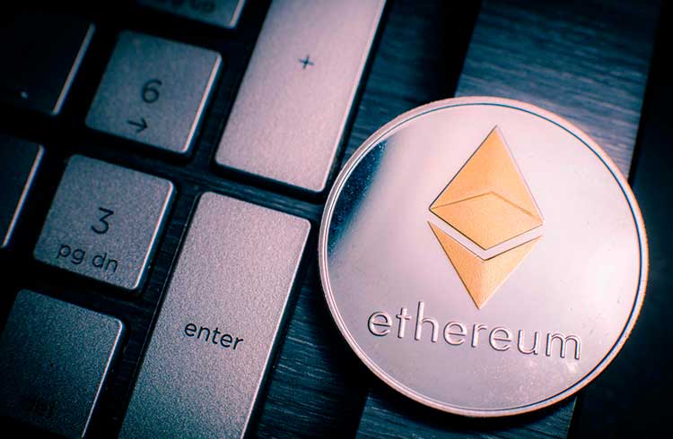Ethereum ultrapassa os R$ 2.000 nesta terça-feira; Bitcoin volta aos R$ 59.000