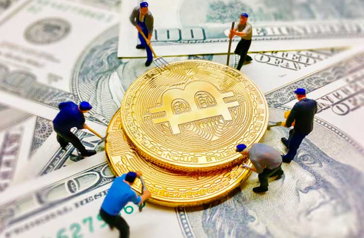 Mineração de Bitcoin é 7% mais lucrativa em julho