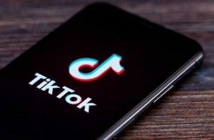 TikTok e PagSeguro firmam parceria para lançar conta digital