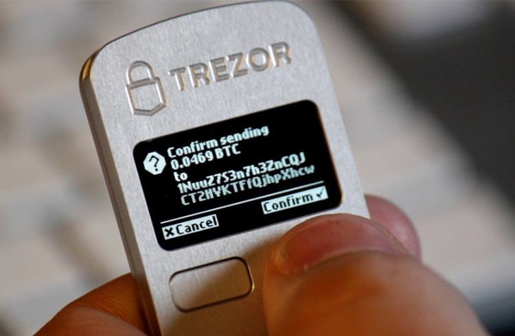 Trezor publica atualização para falha que permitia roubo de Bitcoin