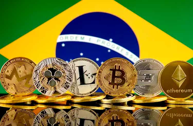 "Moedas digitais não vão adiante no Brasil, economia já é digital", afirma ex-chefe do Bacen