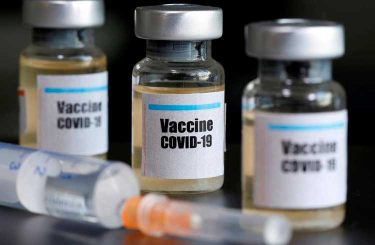 Vacinas contra Covid-19 serão registradas em blockchain, diz Ministério da Saúde