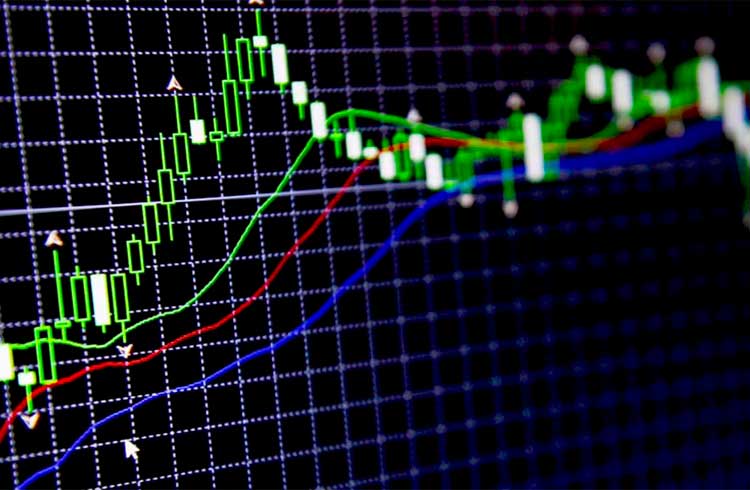 Alta das criptomoedas: traders dão dicas sobre o que fazer